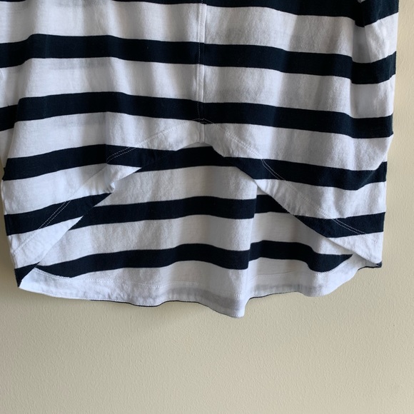 Club Monaco v-neck striped high low t-shirt - Picture 5 of 5